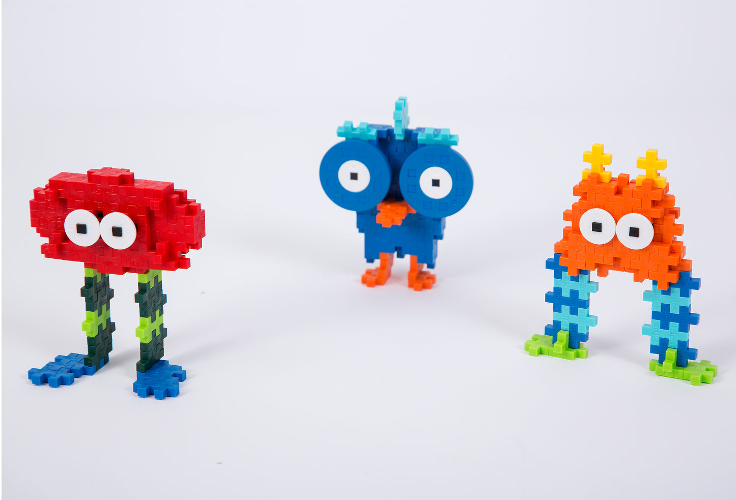 PLUS-PLUS Monsters Learn to build bricks