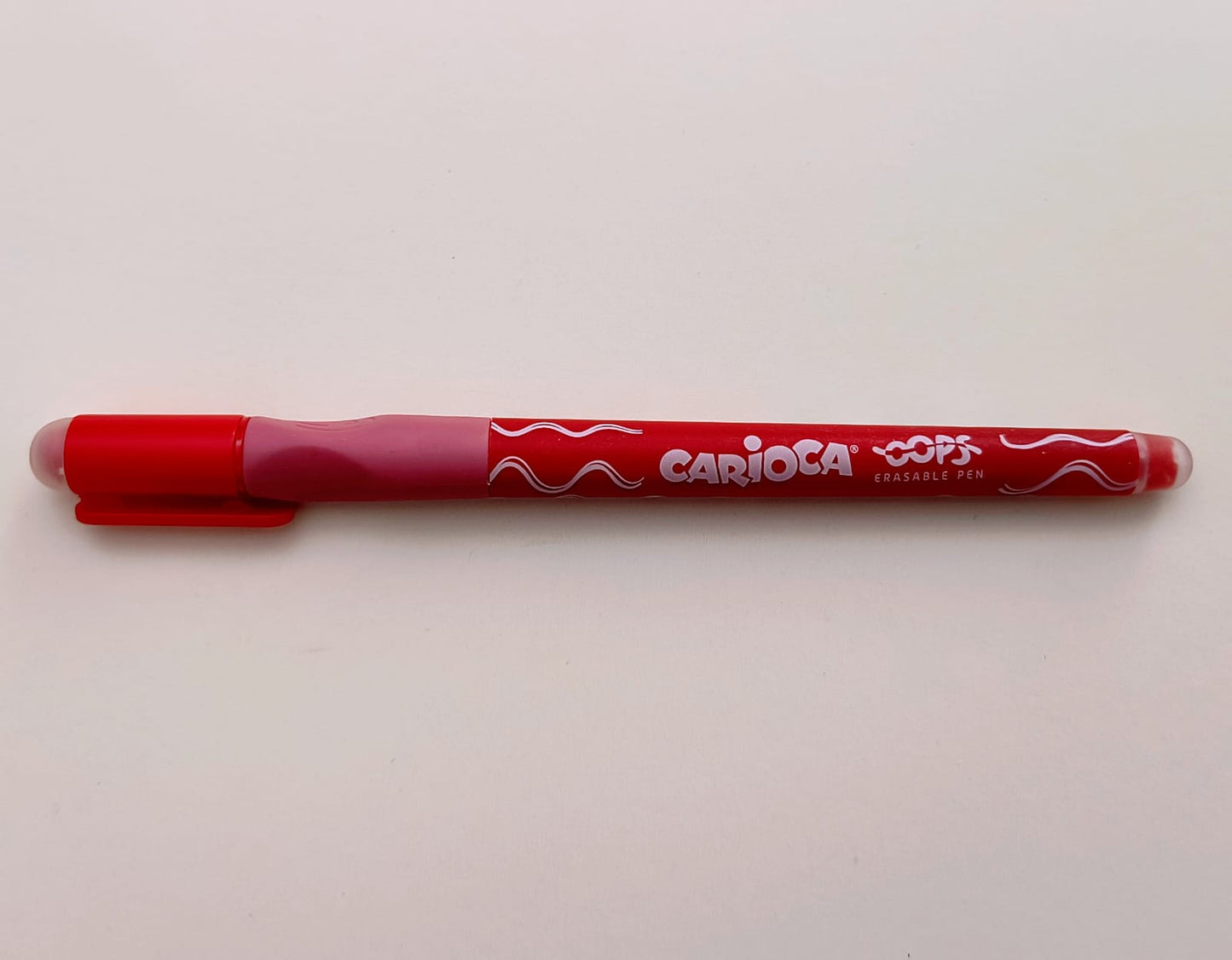 Carioca erasable pen with built-in eraser, red