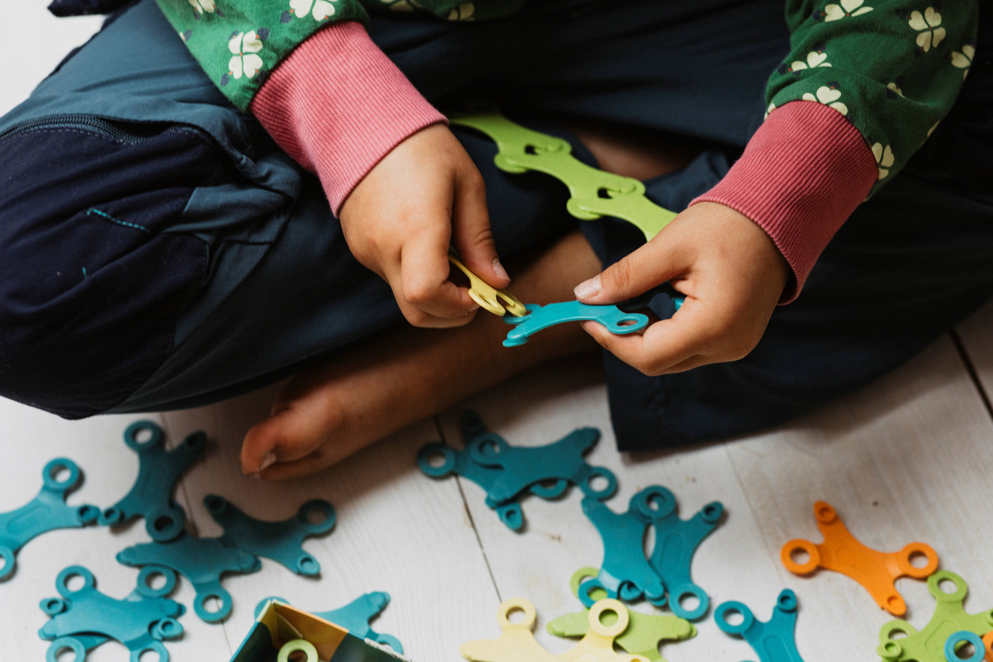 Binabo construction toy