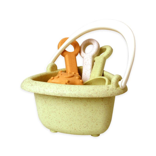Sand accessory set with bucket