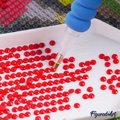 Kitten with a red scarf-Diamond painting 25x25 cm