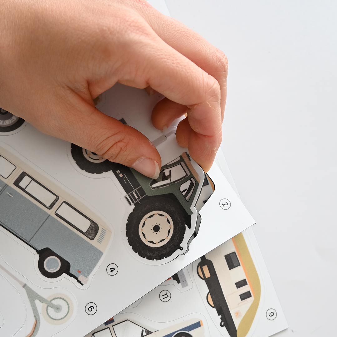 Set of magnets with Ferflex land vehicles 